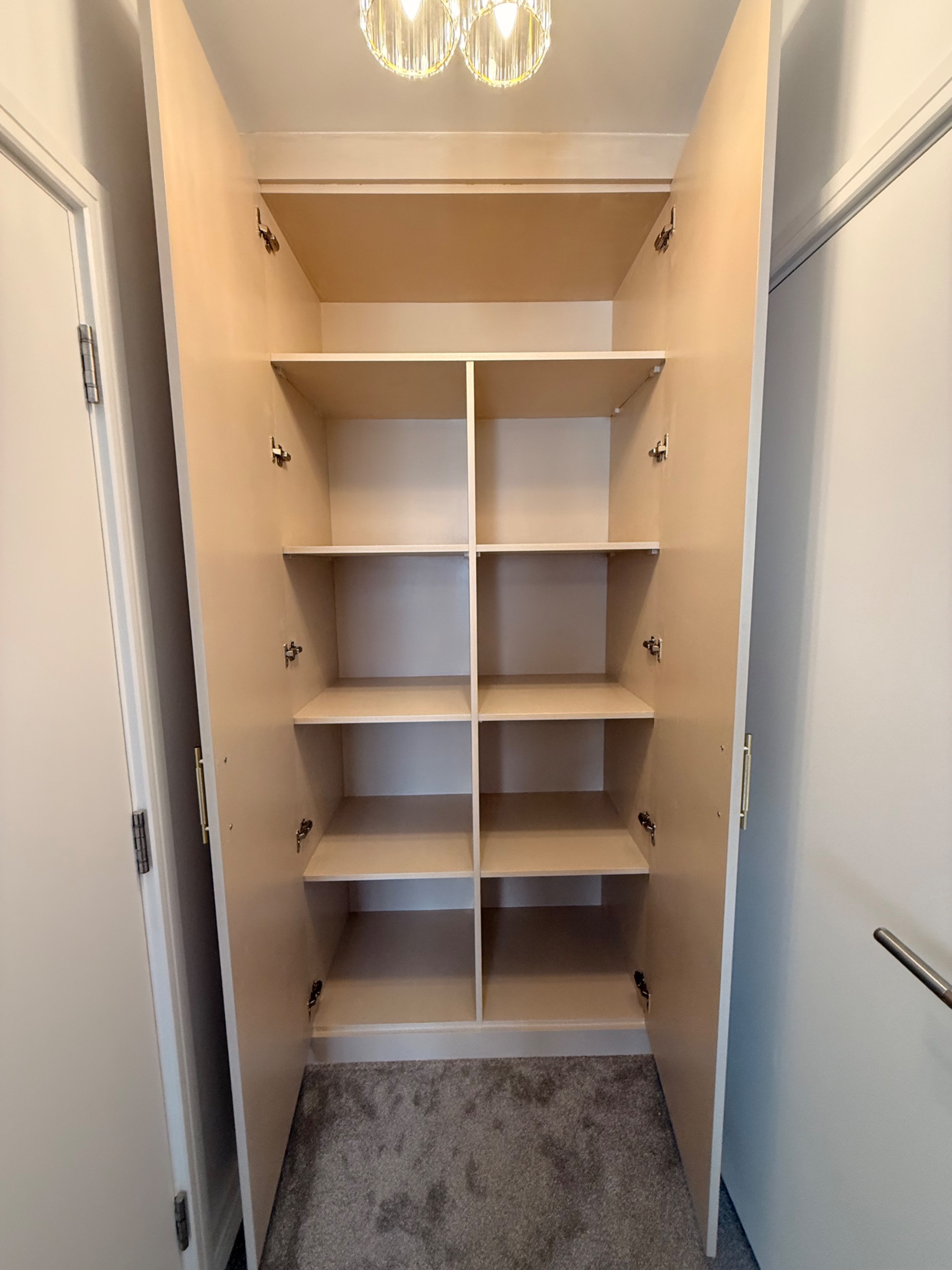 Fitted Wardrobe Build