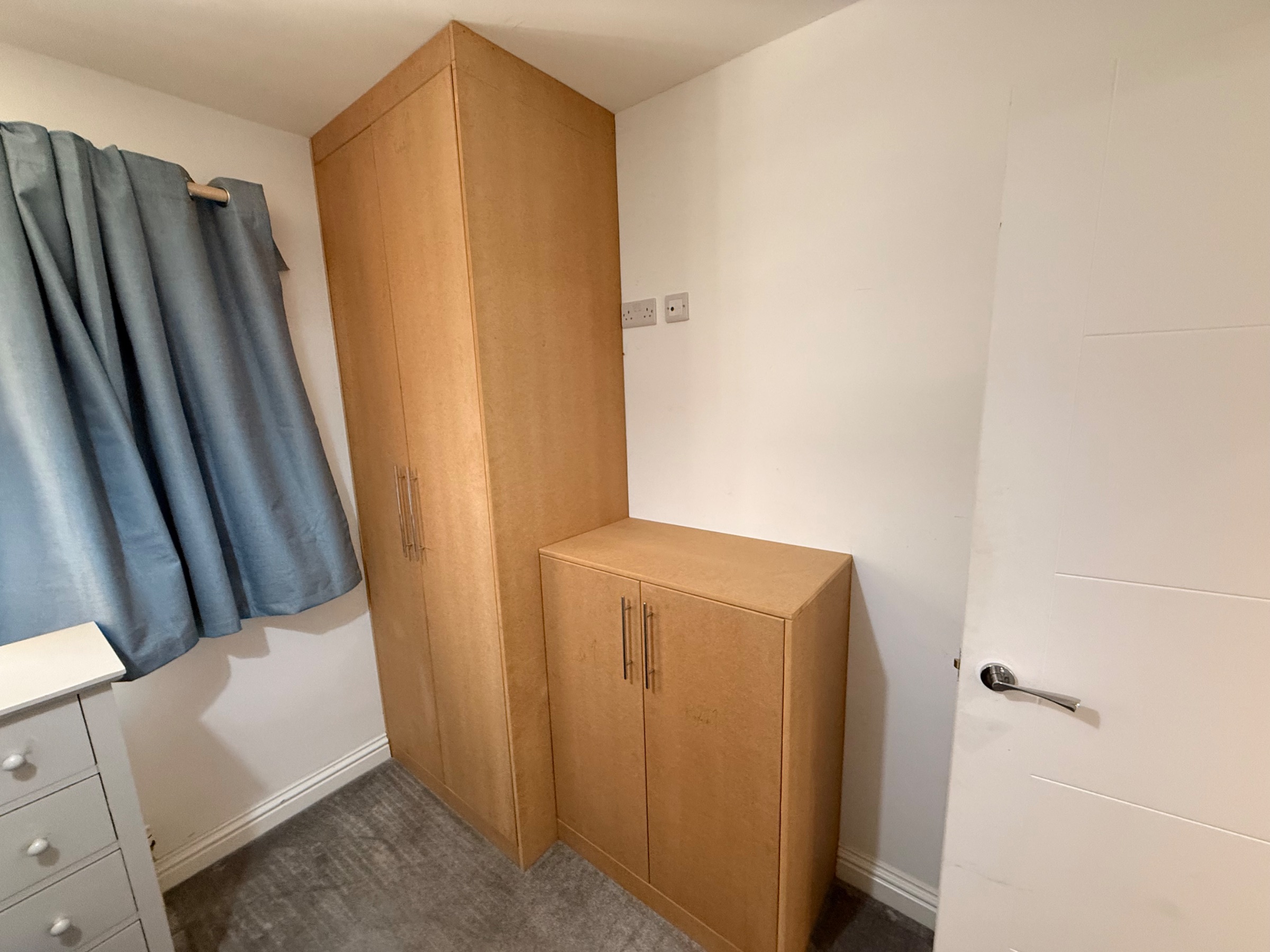 Bespoke Fitted Wardrobes